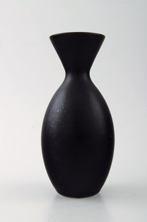 Carl-Harry Stålhane for Rörstrand / Rorstrand, ceramic vase.