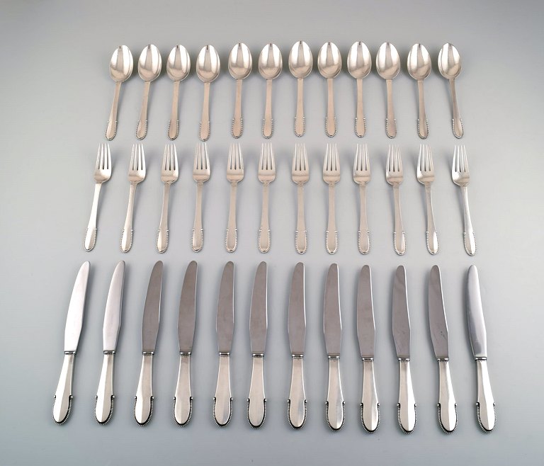 Georg Jensen Kugle komplet 12 personers middagsservice.