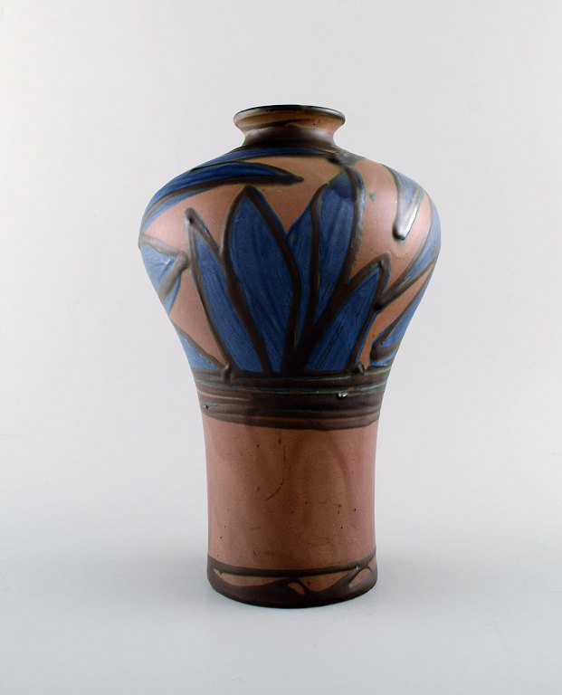 Kähler, HAK, glazed stoneware vase in modern design.1930 / 40