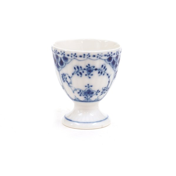 Royal Copenhagen: A blue fluted half lace egg cup. #1/542. H: 6cm
