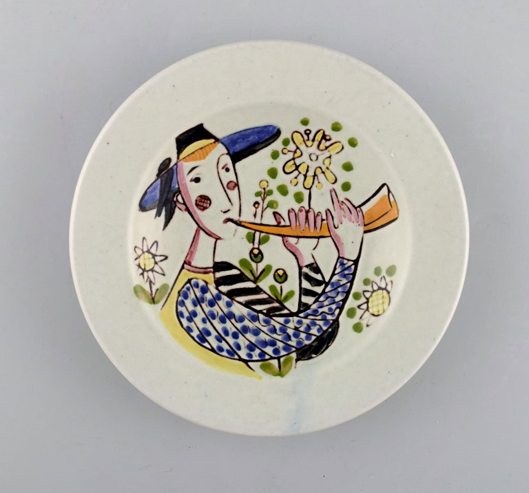 Carl-Harry Stålhane for Rörstrand. Hand painted bowl in glazed stoneware decorated with man in field. 1960