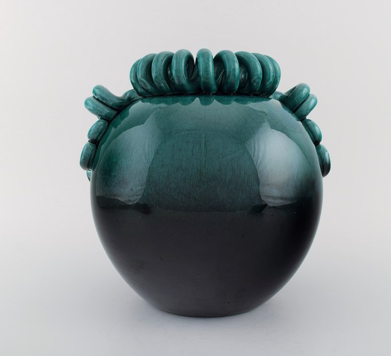 Gustave Asch (1836-1911) for Sainte Radegonde. Stor rund vase i glaseret keramik. Frankrig tidligt 1900-tallet.