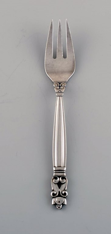 Georg Jensen Acorn fish fork in sterling silver.