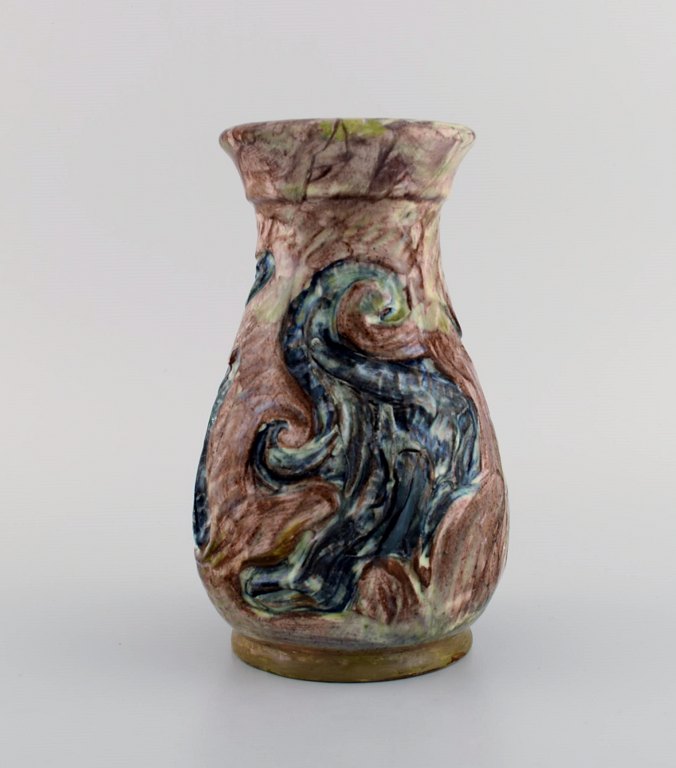 Møller & Bøgely. Art nouveau vase in glazed ceramics. Beautiful glaze in brown 
and blue shades. 1917-1920.
