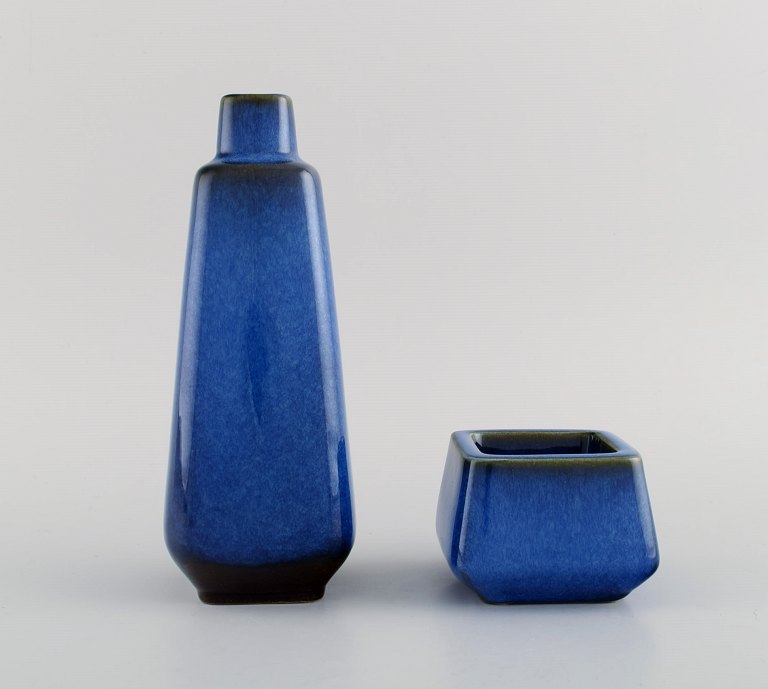 Sven Jonson for Gustavsberg. Lagun vase and bowl in glazed stoneware. Beautiful glaze in shades of blue. 1960s.