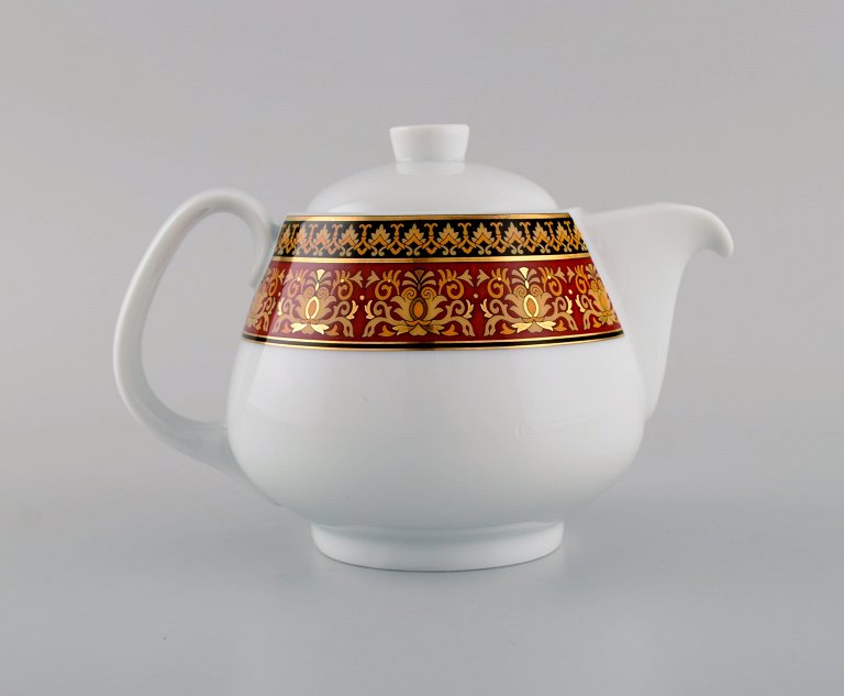 Gianni Versace for Rosenthal. Medusa porcelain teapot with gold decoration. Late 20th century.