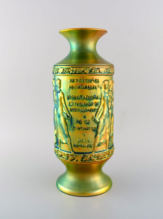 Unika Zsolnay vase i glaseret keramik. Smuk eozin glasur. International exhibition of photography. 1900-tallet.