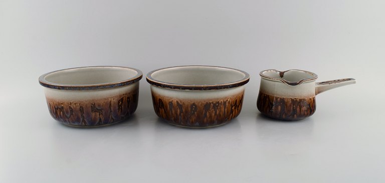 Bing & Grøndahl Mexico dinner service. Saucepan and two bowls in glazed stoneware. Danish design, 1970s / 80s.