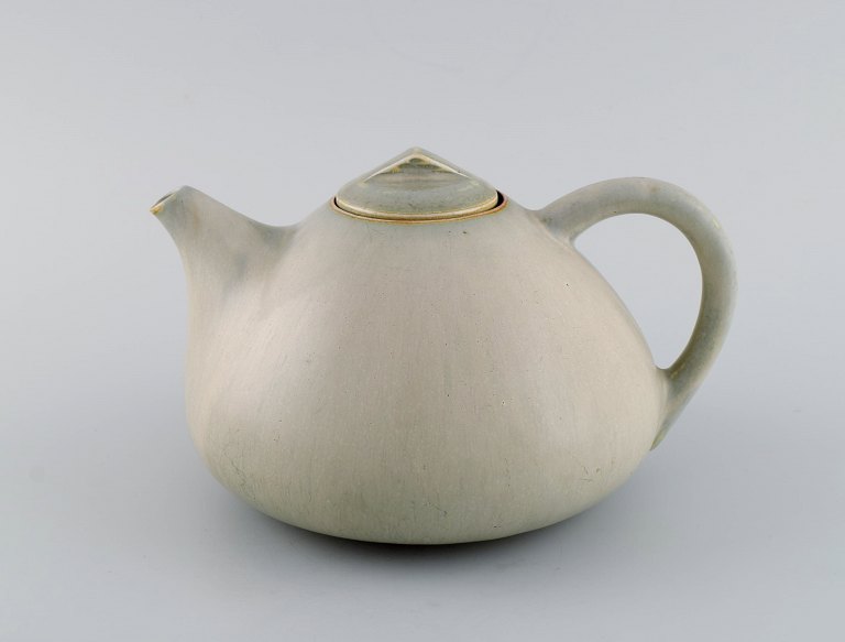 Eva Stæhr-Nielsen for Saxbo. Teapot in glazed stoneware. Mid-20th century.