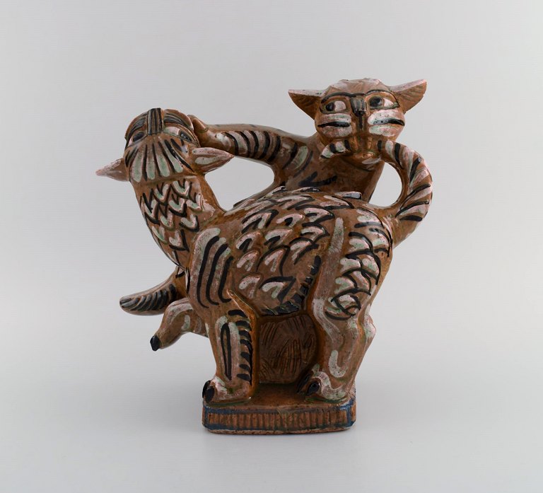 Helge Christoffersen (1925-1965), Danmark. Unika figur i håndmalet og glaseret stentøj. Legende kattedyr. Midt 1900-tallet.