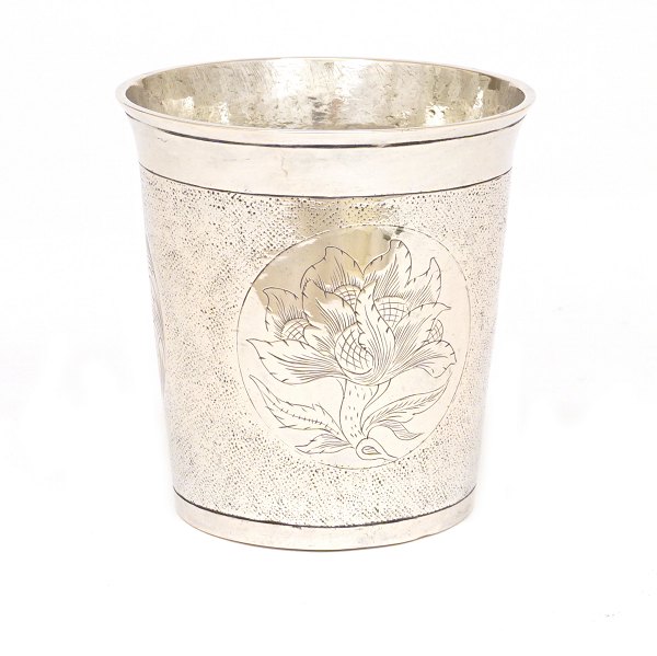 Silver cup by Poul Jacobsen Møller, Viborg, 1757-1805. H: 7,6cm. W: 94gr
