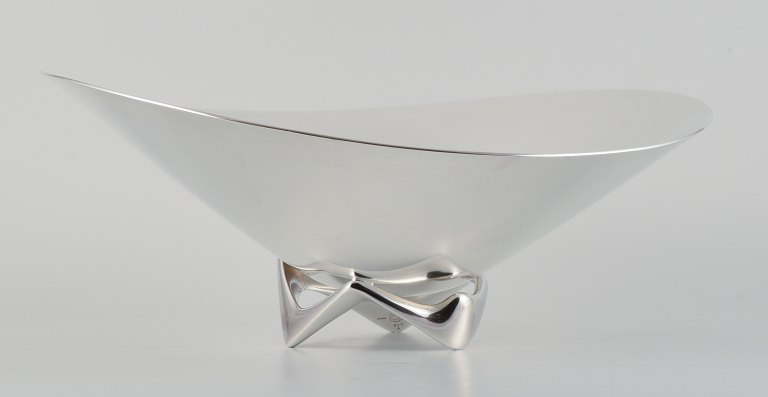 Henning Koppel for Georg Jensen, colossal sterling silver bowl on three-legged foot.