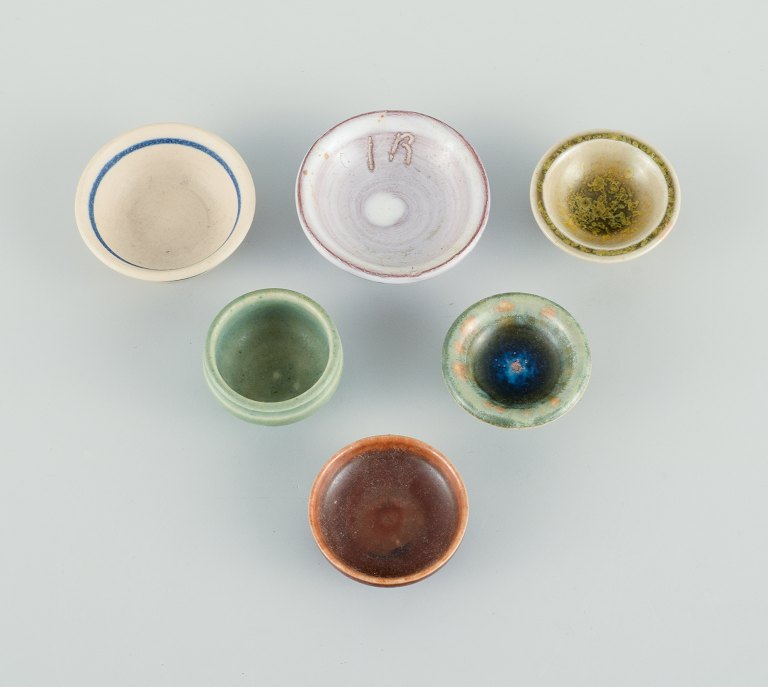 Swedish studio potters, six miniature bowls.Late 1900s.
