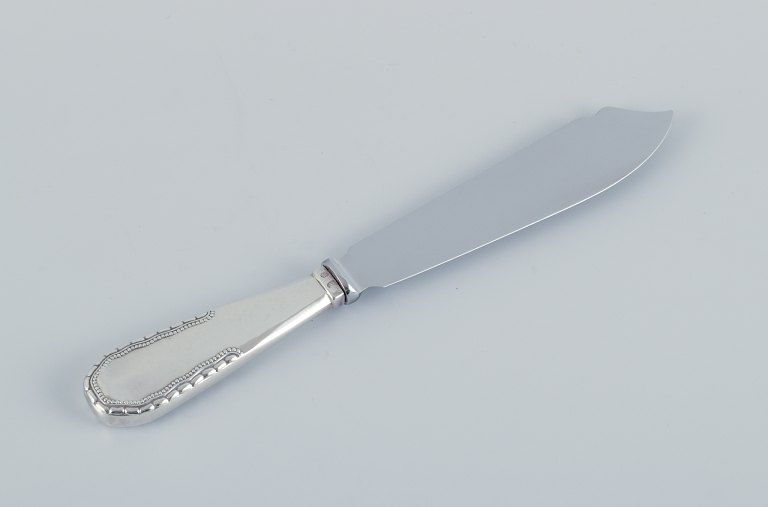 Georg Jensen, Viking, cake knife in 830 silver. Raadvad stainless steel blade.