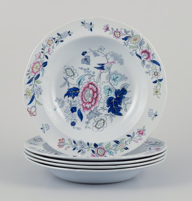 Copeland/Spode, England.Five deep plates in faience.