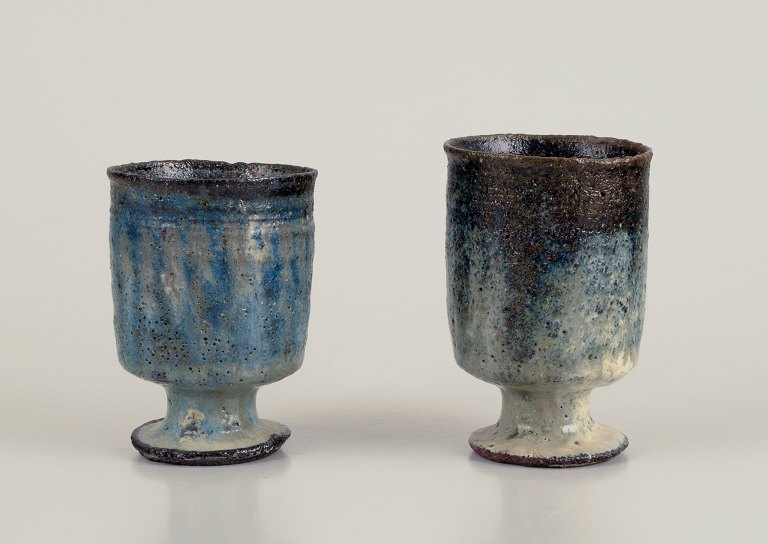 Gutte Eriksen, Denmark.Two cups in ceramic, raku technique.