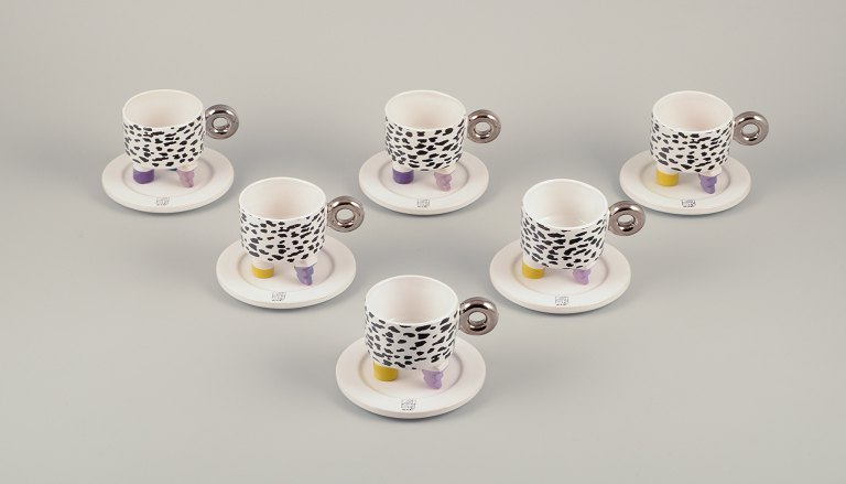 French studio ceramicist.Six pairs of coffee cups in earthenware.
