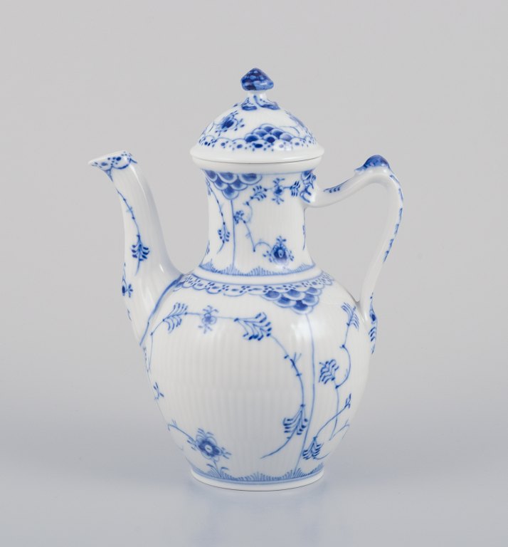 Royal Copenhagen Blue Fluted Half Lace, mocha pot.