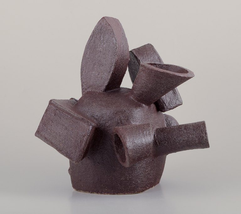 Christina Muff, Contemporary Danish ceramic artist (born 1971). Large sculpture, cubistic style