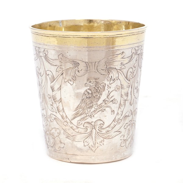 Renaissance silver cup marked "PyS" and "RnB". H: 8,3cm. W: 94,4gr