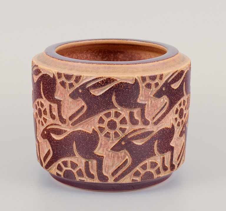 Marianne Starck for Michael Andersen.Modernist jar in stoneware.