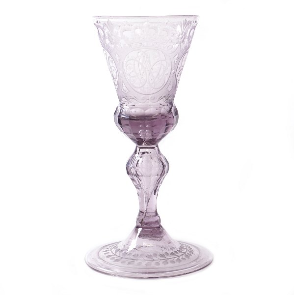 Norwegian Glass goblet by Nøstetangen circa 1752 with the crowned monograms of the princesses Charlotte Amalie, Sophie Magdalene, Wilhelmine Caroline and Louise. H: 21cm