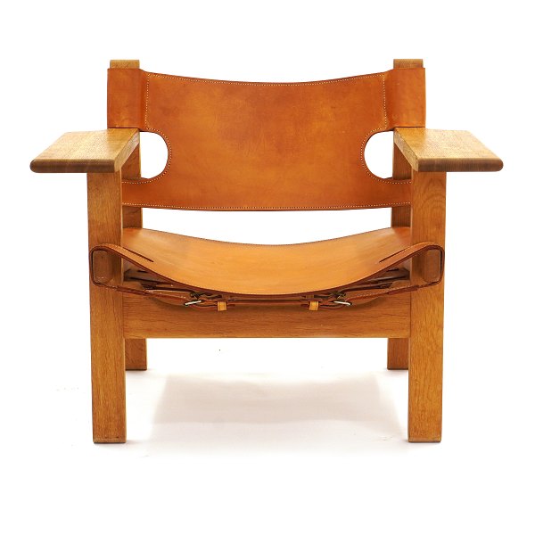Børge Mogensen, Denmark, The Spanish Chair. Patinated oak and leather. Nice condition