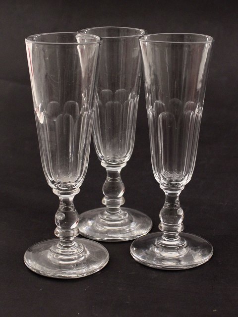 Set of 3 French champagne glasses