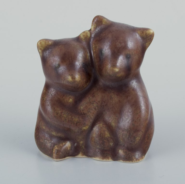 Knud Basse, Bornholm.Small ceramic figure of two bear cubs.