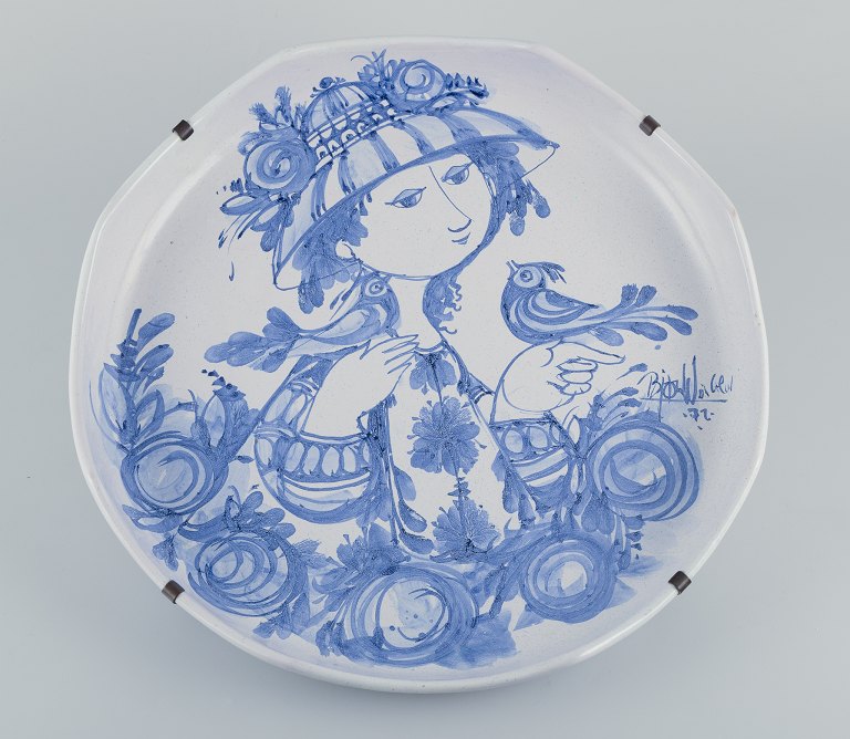 Bjørn Wiinblad, Det Blå Hus, eget værksted. Stor skål i keramik med oktagonal form.