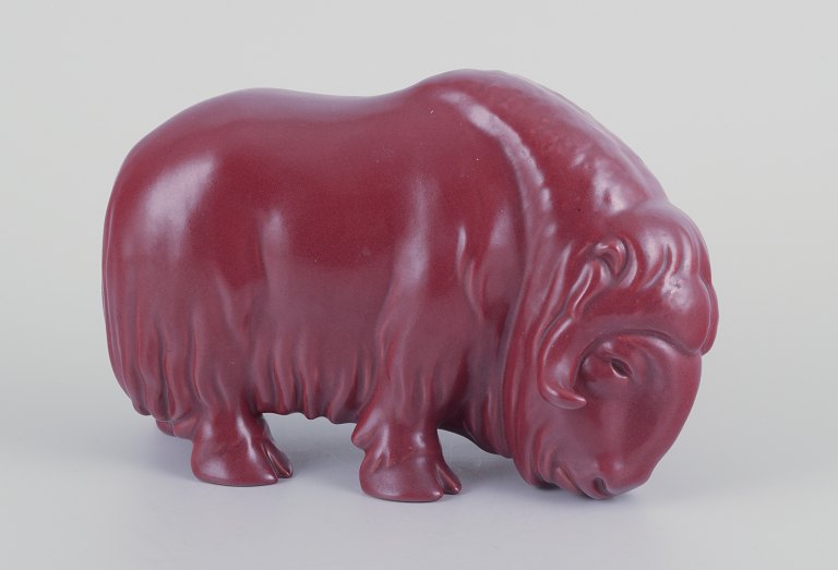 Svend Lindhart, own workshop. Musk ox in ceramic.