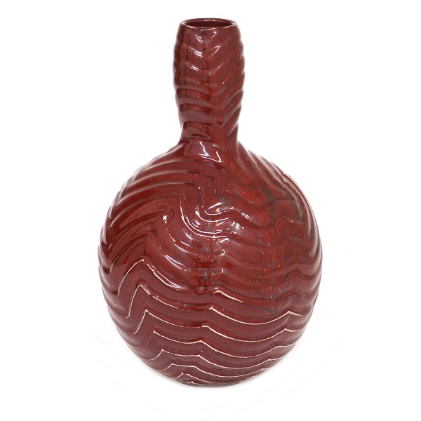 Large Per Weiss, Denmark, 1953-2023, oxblood glazed stoneware vase. Signed Weiss 20. H: 31cm. D: 19cm