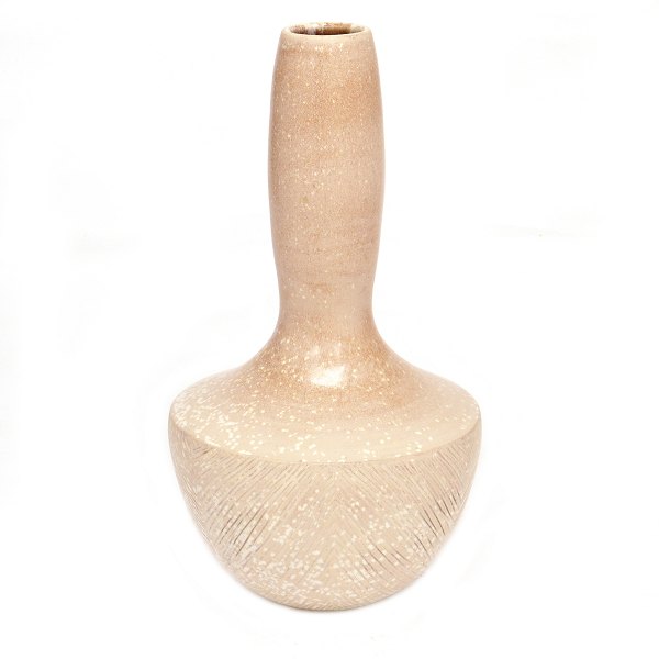 Large Per Weiss, Denmark, 1953-2023, stoneware vase. Signed Weiss 20. H: 31cm. 
D: 16cm