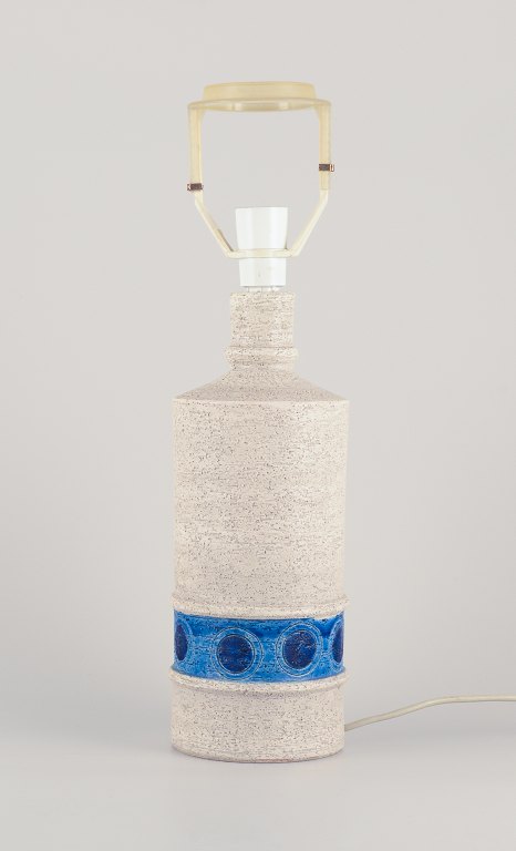 Aldo Londi (1911–2003) for Bitossi, Italy.Large table lamp in glazed ceramic.