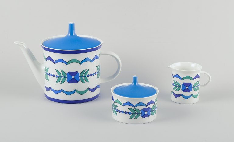 Emilio Pucci for Rosenthal Studio-Linie, Tyskland. 
Kaffekande, sukkerskål og flødekande af porcelæn.