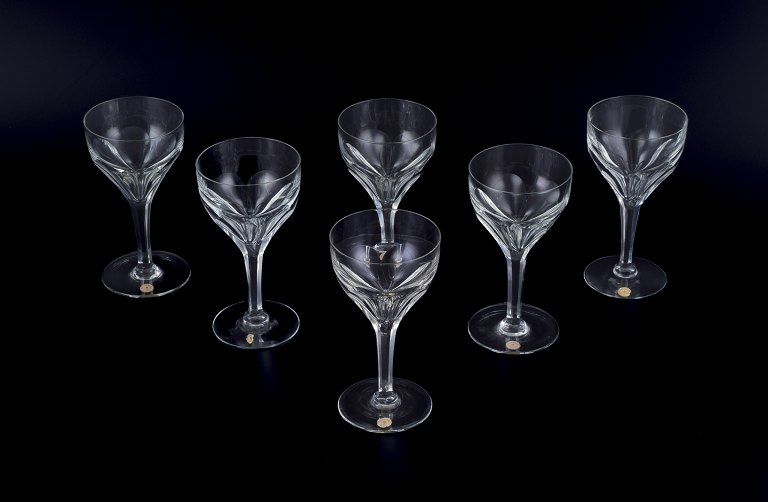 Glimma, Sweden. A set of six red wine glasses in crystal