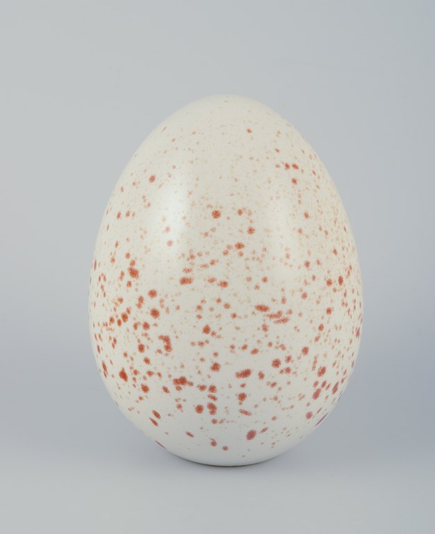 Höganäs, Sweden.Stoneware egg.