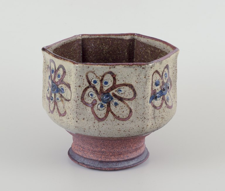 Birgit Krog, Danish ceramist.Unique hexagonal ceramic vase.