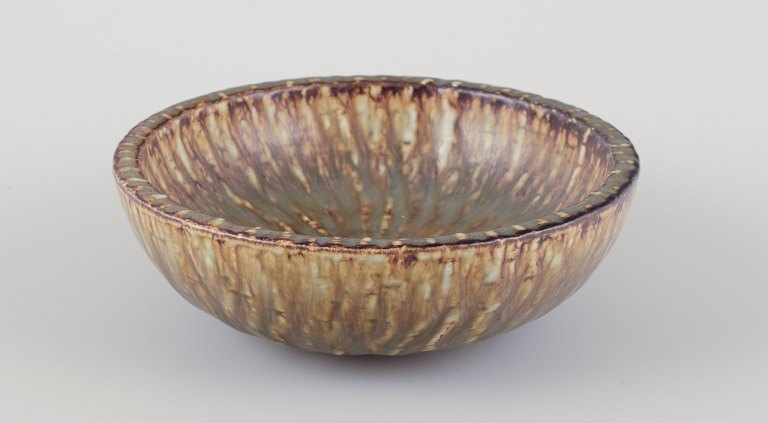 Gunnar Nylund for Rörstrand.Skål af keramik.