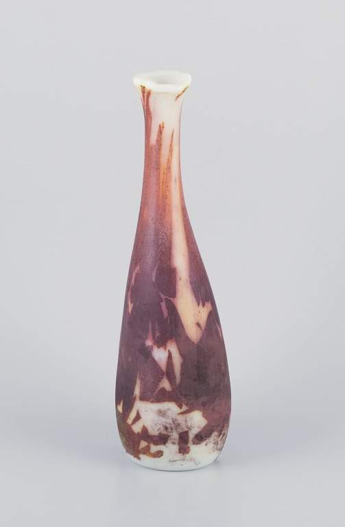 Cenedese, Murano, large unique art glass vase.
Tall and narrow-necked.