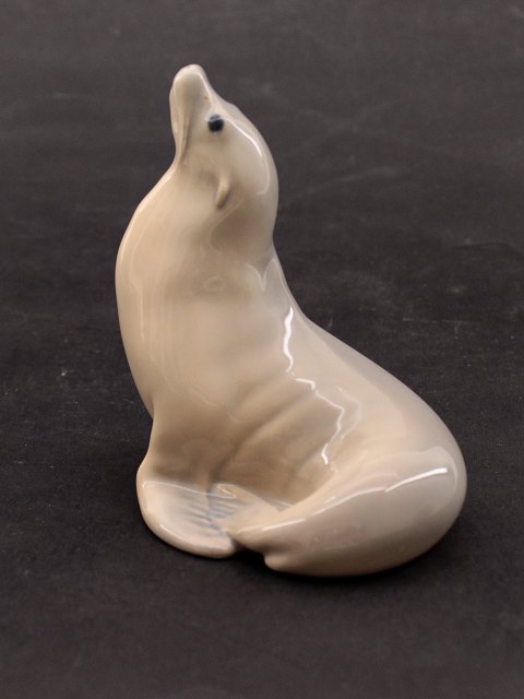 Royal Copenhagen sea lion 1441