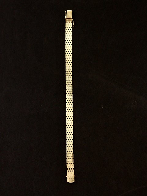 8 carat gold brick bracelet