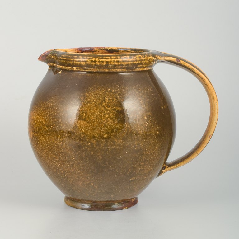 Svend Hammershøi (1873-1948) for Kähler. Kande i glaseret keramik.