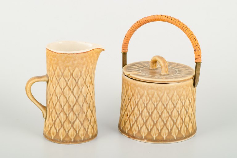 Jens H. Quistgaard (1919–2008) for Bing & Grøndahl / Nissen KronjydenRelief cream jug and sugar bowl.
