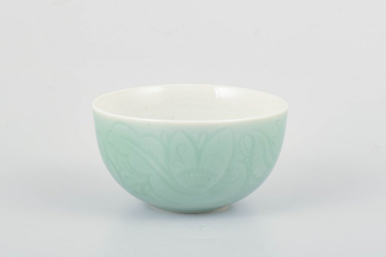 Nils Thorsson, Royal CopenhagenSmall bowl in celadon glaze with relief decoration of stylised leaves.