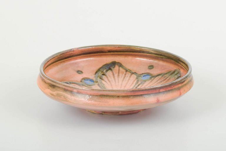 Kähler, DanmarkLille skål/fad i rosa kohorn-glasur.