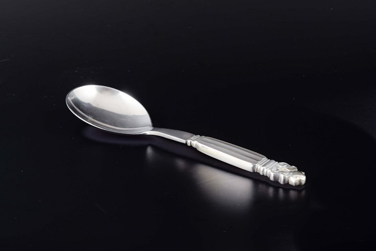 Georg JensenSalad spoon in the “Acorn” pattern.Sterling silver.