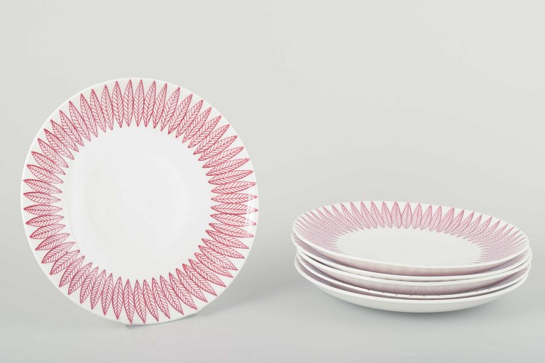 Stig Lindberg for GustavsbergSix Cake plates ‘Salix’, mid-20th century.