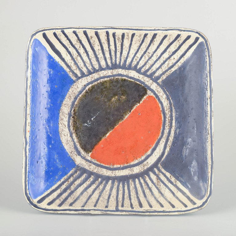 Mari Simmulson for Upsala EkebyBowl/dish, concrete decoration, 1960s.