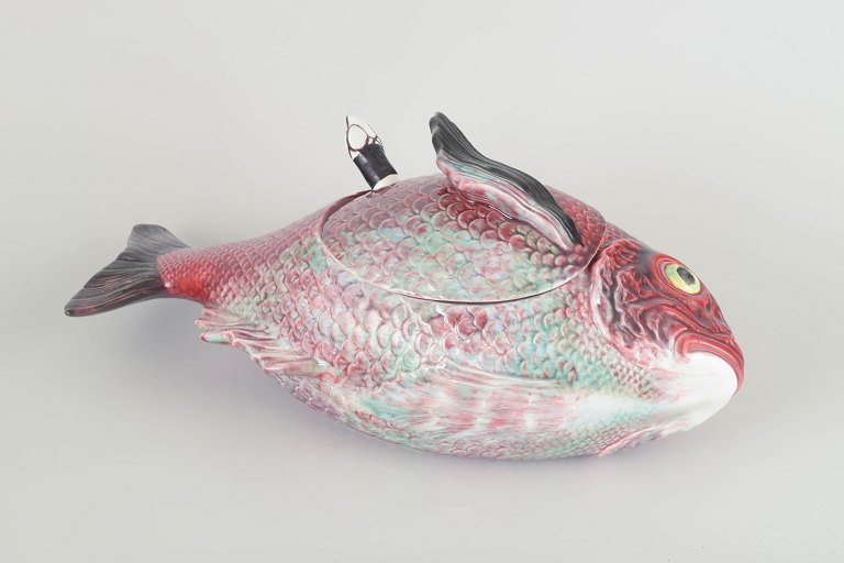 PortugalLarge hand-painted fish tureen.